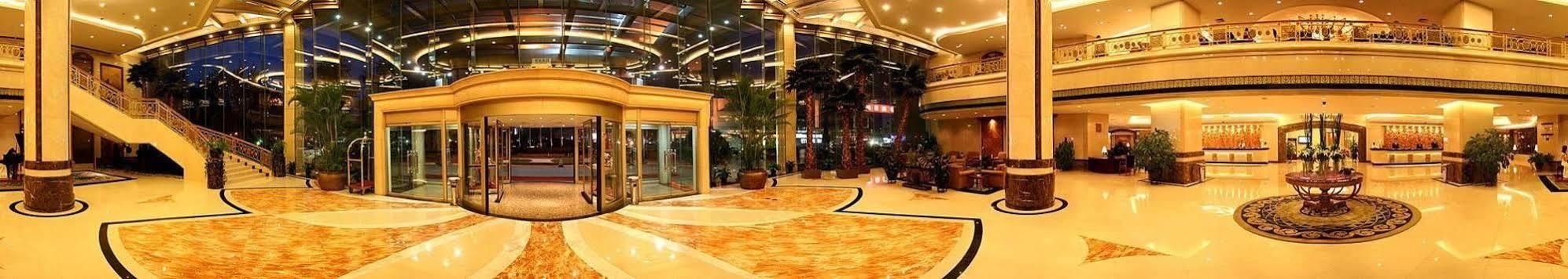 Yun-Zen Jinling World Trade Plaza Hotel Shijiazhuang Dış mekan fotoğraf